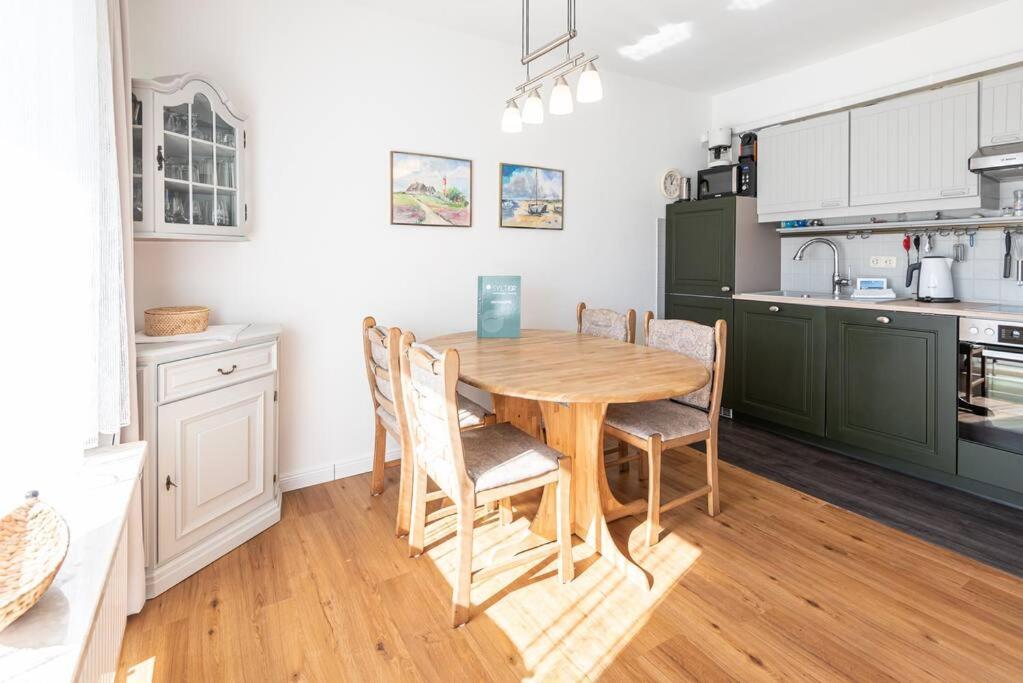Sonnige Ferien Im Nordseegruss 2 Apartment Wenningstedt-Braderup